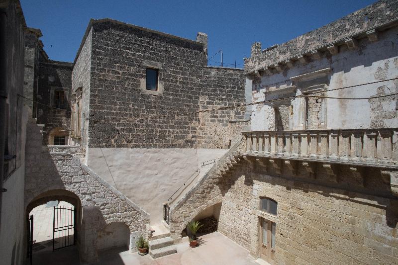 Historia- Dimore Corte Chiesa Corigliano dʼOtranto Dış mekan fotoğraf