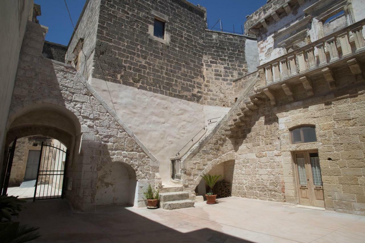 Historia- Dimore Corte Chiesa Corigliano dʼOtranto Dış mekan fotoğraf