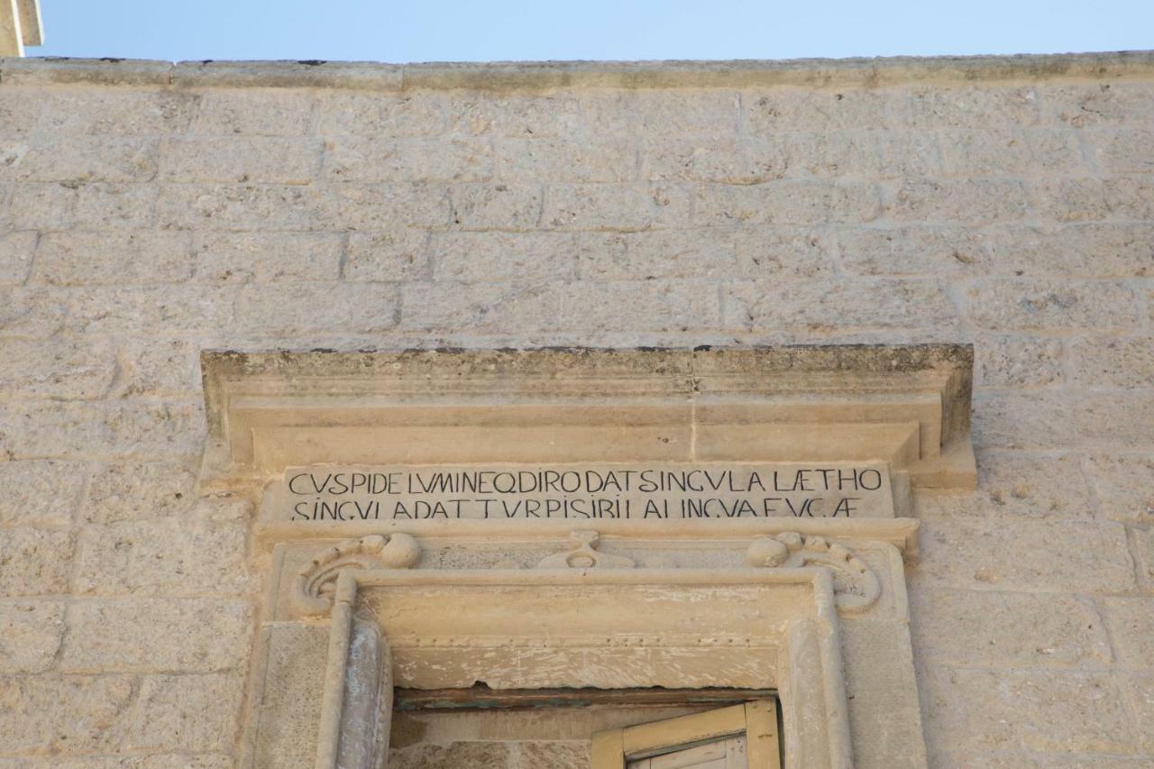 Historia- Dimore Corte Chiesa Corigliano dʼOtranto Dış mekan fotoğraf