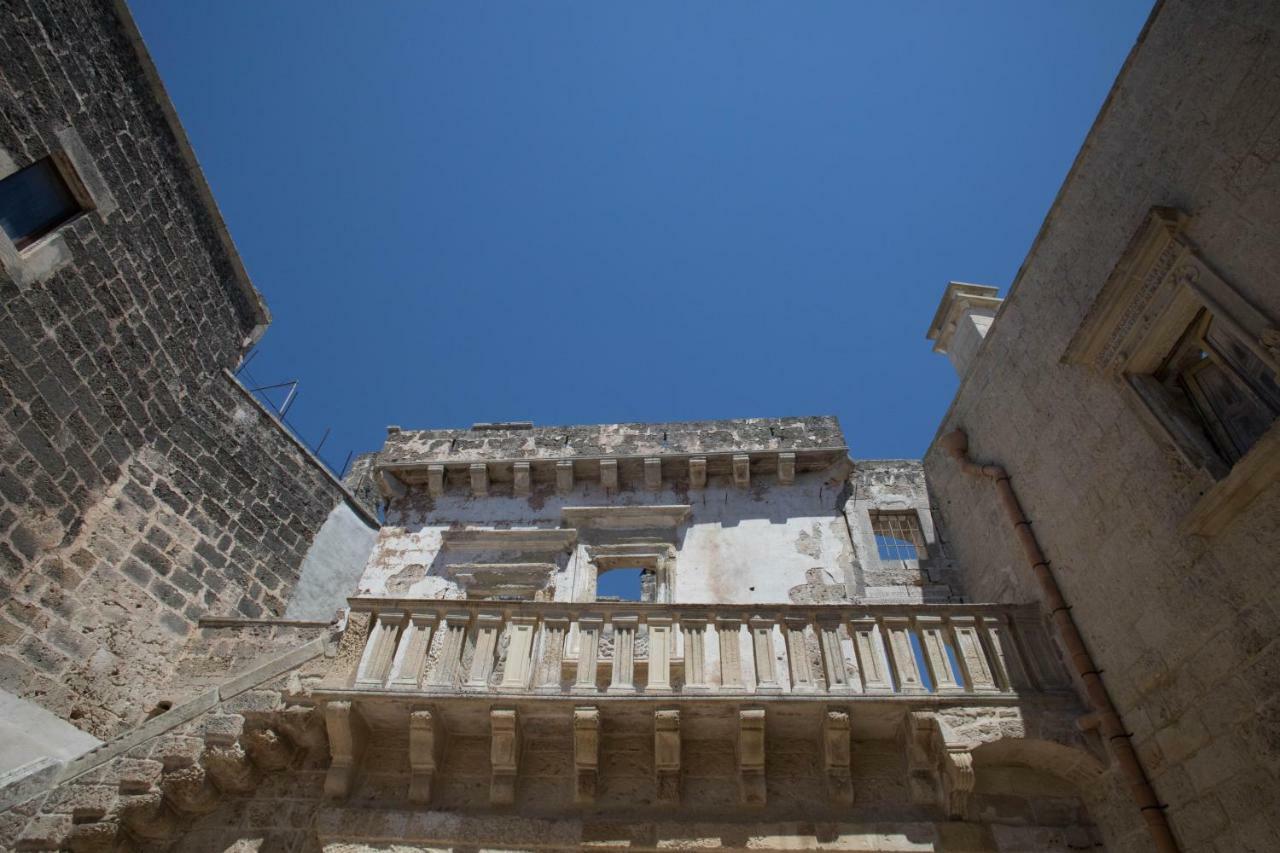 Historia- Dimore Corte Chiesa Corigliano dʼOtranto Dış mekan fotoğraf