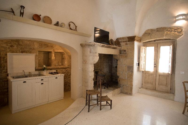 Historia- Dimore Corte Chiesa Corigliano dʼOtranto Dış mekan fotoğraf